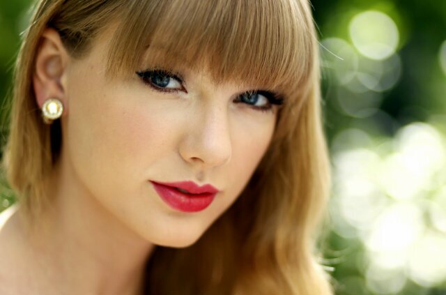 I'm a #swiftieee #yolo