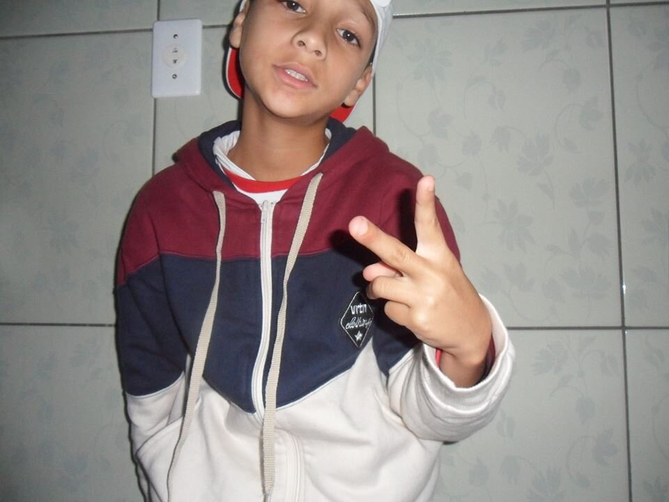 Soou Gueerreiro, Souu Booleiro Vou lutar O Jogoo Todoo Posso Perder PooSso GanharR Mais NumcaaÀ Voou PararR DE LuuTarr...........