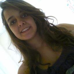 ~~ Aproveite o presente, porque o passado não volta e futuro talvez não venha.