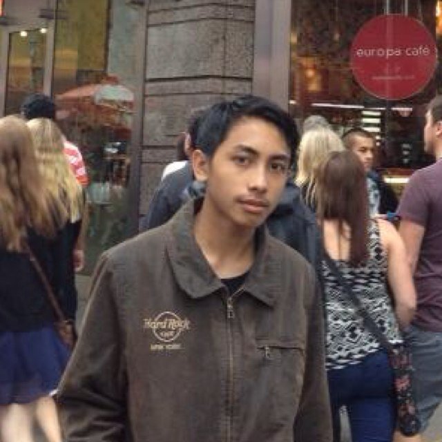 Xetya31's profile picture. 