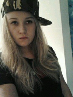 25'07'13 Damiën/I like rap,dubstep en rock muziek/Volleybalster #6
