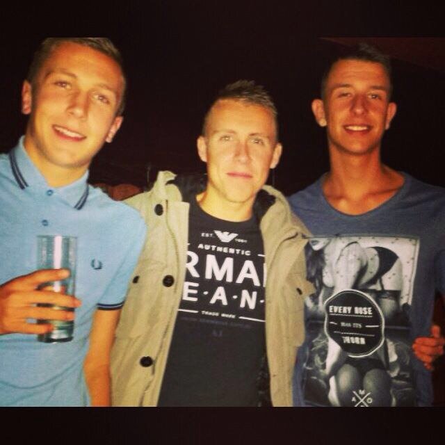 Instagram : Jefffos_
