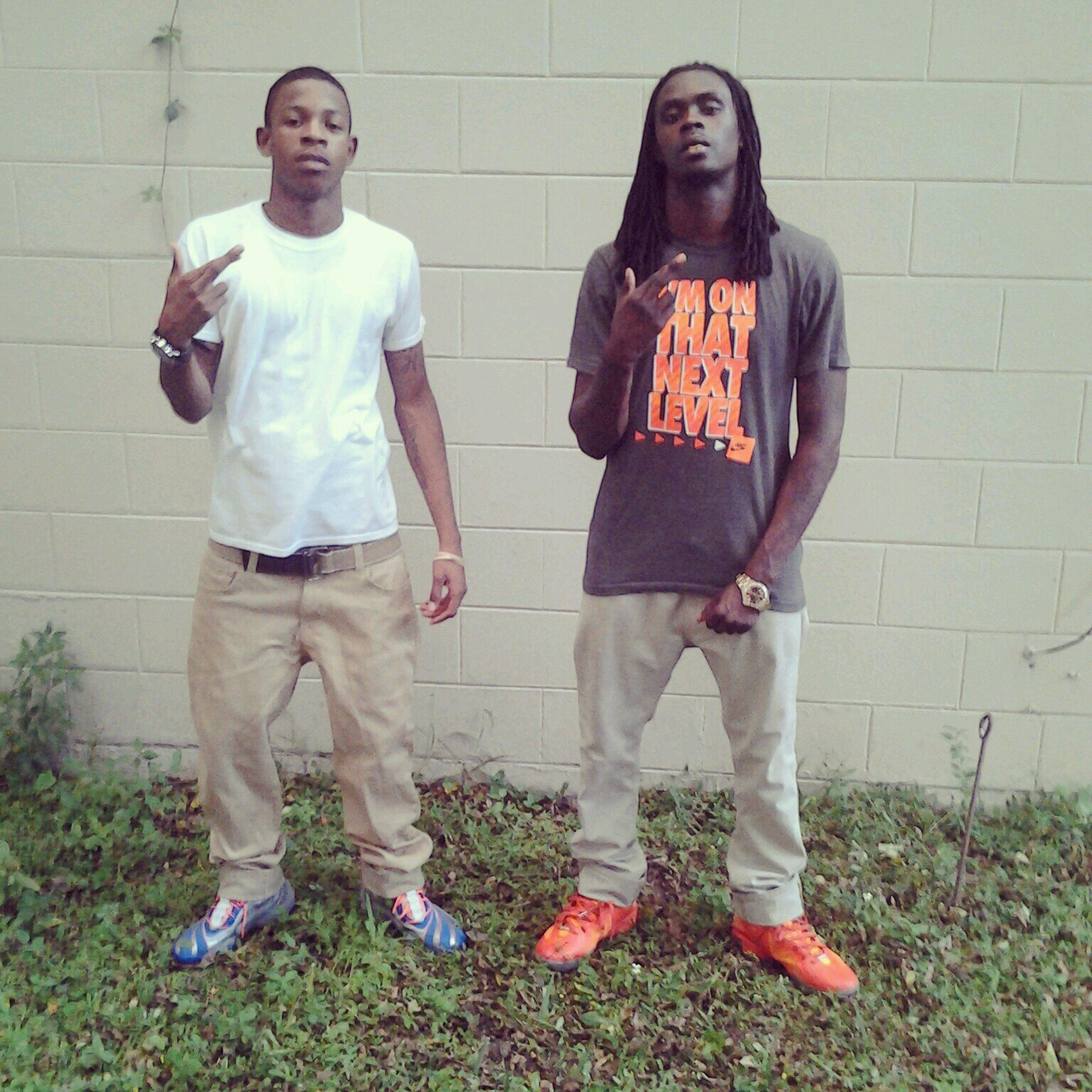 ParraMoe 4L We Cockin n Rockin ... But Mostly We Juggin Fwm Or Not Igaf ...On 700 Blk