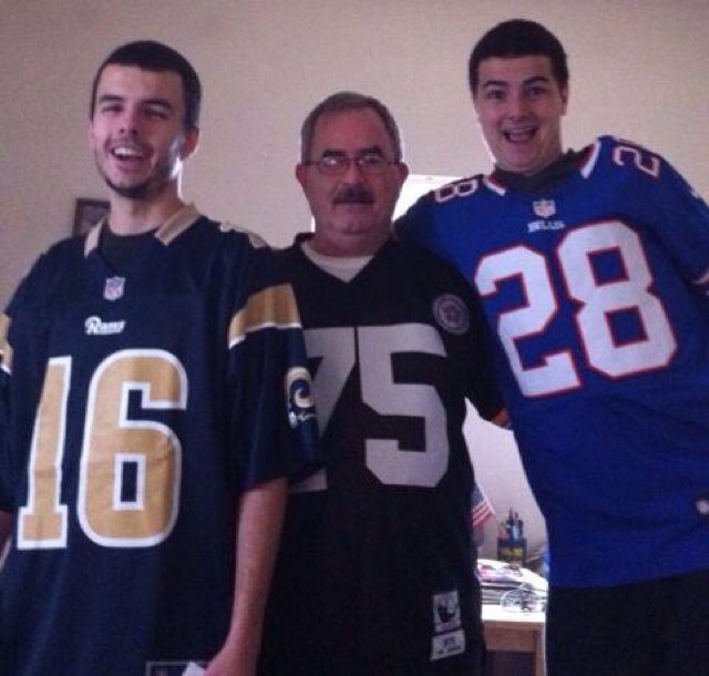 Army/AF Vet;father of 32 & 28yr old sons; steelers,pirates,penguins, pitt panther fan; believer in God, Jesus Christ & the life to come;Psalm 119:33; #MAGA