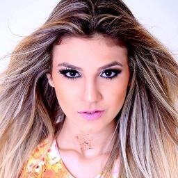 '' Fã da irmã do cantor ''