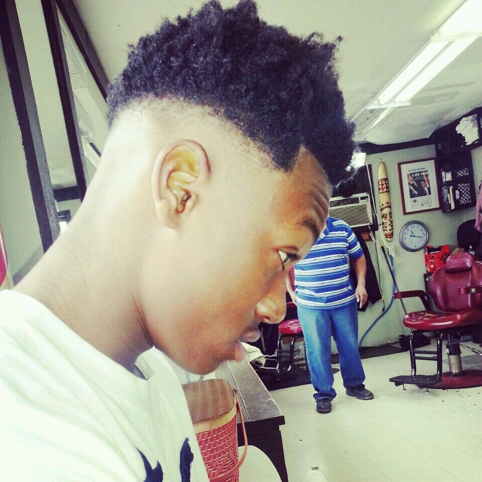 Listen Here My Name Is Perry Paid'Asz I Don't LOVE NO THOTTIES!!!