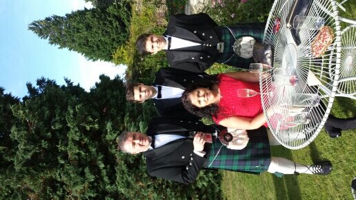 Reevsi's profile picture. love the wife, my boys, the dog and the Tartan Army. The order often changes.