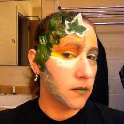 Drama Ed major, artist, lover of music, movies and books, sister/daughter/aunt/friend