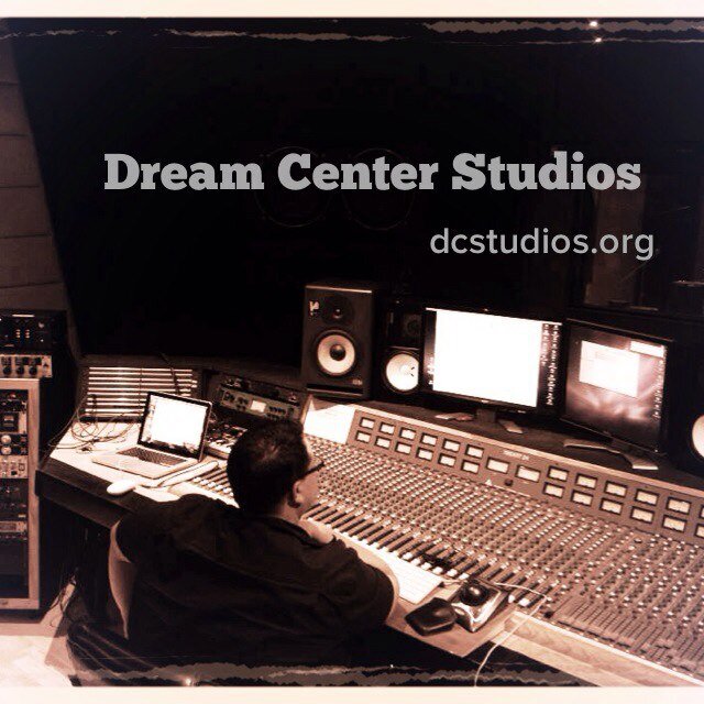 RECORD | MIX | PRODUCE | WRITE | MANAGE | & MORE 302.270.8303 DREAMSTUDIOLA@GMAIL.COM