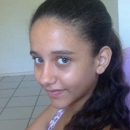 Sim eu sou BELIEBER agora me responda uma coisa : OQUE VC TEM AVER COM ISSO ?