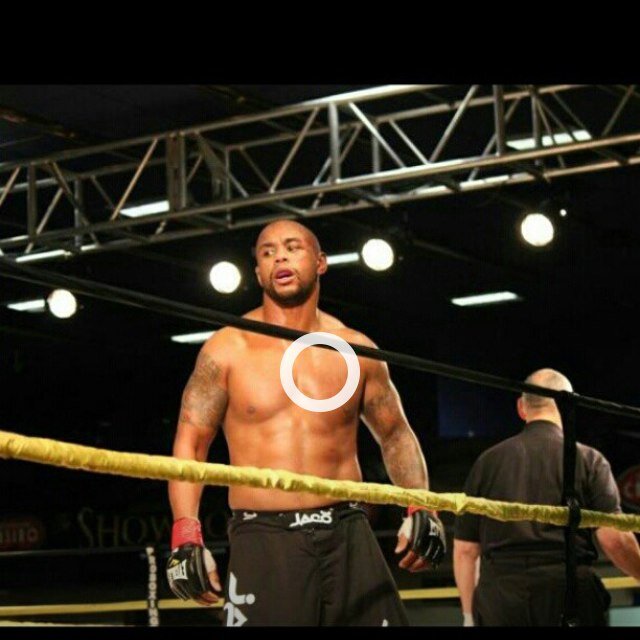 Entrepreneur, Elevee lifestyle , Pro MMA fighter /KICKBOXER. AKA (WATTS FINEST)