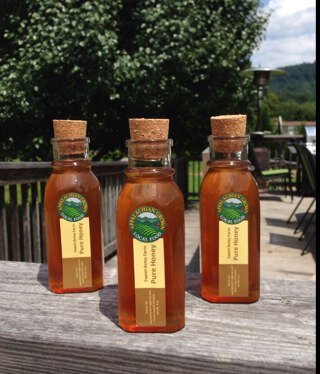 Specializing in raw local honey produced with no chemicals in our hives.