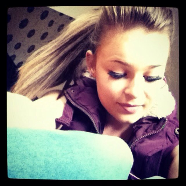Follow mee;ill follow back 

R.I.P daddy!

Snapchat-hayleighshannon