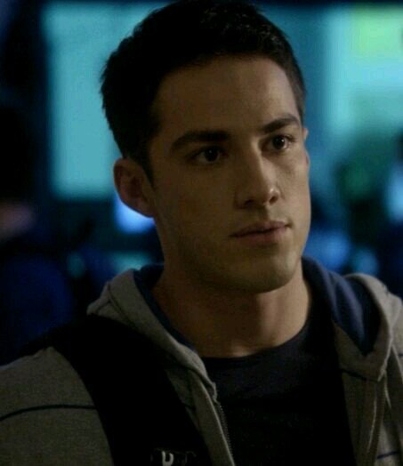 hey tyler lockwood hybrid (single mrp) 21+