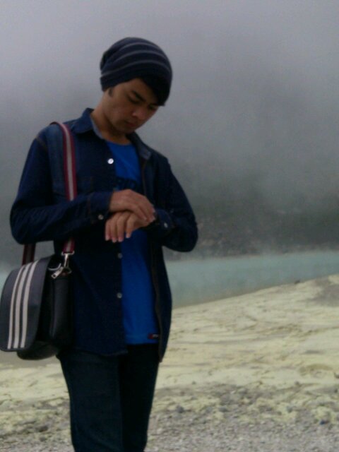 PERSIB | @Fatinistic @Fatinistic_BDG @FatinSL ♥ | 19 Mei 94 | #SalamJariKelingking | cp : 087722708715 pin : 288661DE