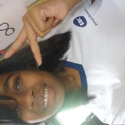 Cαirαm por terrα os meus inimigos, e αquele que tentou se levαntαr, teve que retroceder. Porque existe um Deus que lutα minhαs lutαs.