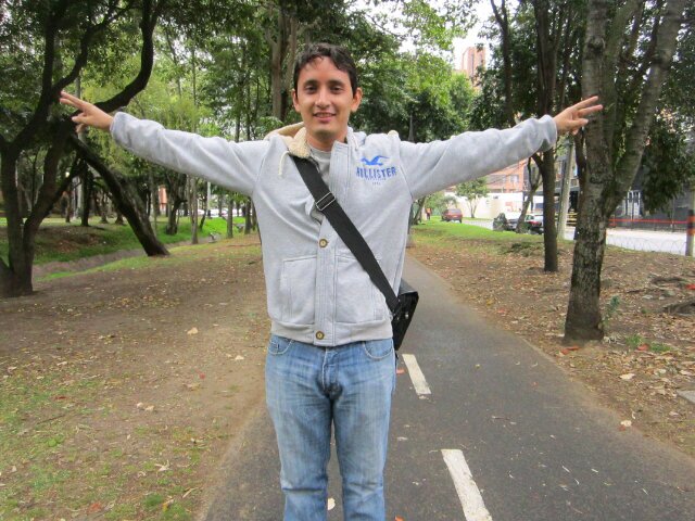 26 de enero,Estudiante de comunicación social de la UFPS , apasionado por el deporte. Periodista deportivo para @FutbolElineas...