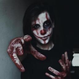 curto screamo,18 anos,sigo todos de volta..