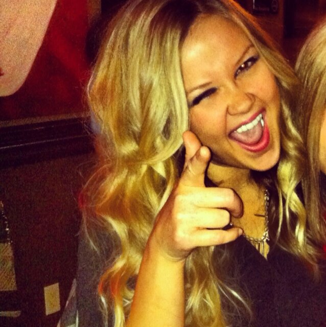 Laughing burns calories and happy people are the prettiest people.