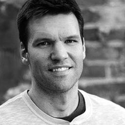 Husband, Father. Creative Director, Lover of type, history and sports.