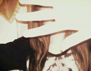 she_had_asecret's profile picture. Im just a girl with secrets but no one to tell them to.