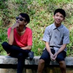 Mungkin emang gak seaneh itu, tapi sering atau seengganya pernah kan nemu bio yang gak dingerti itu maksudnya apa coba? hahalah-.-