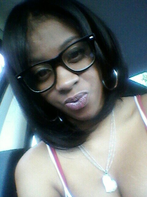 Cool as bitch to be around, never let irrelavant shit get me down . Im the type that can hold my own grounds!  #Lovinglife #lovingme #Gawjuz