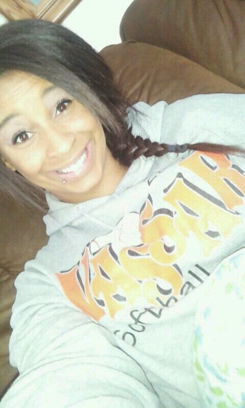 Kelseyneee's profile picture. 