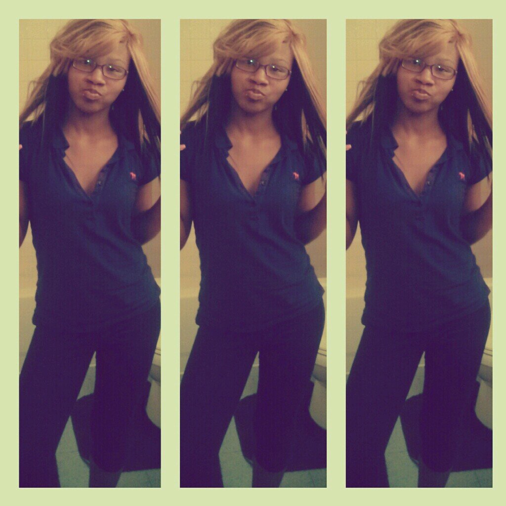FMOI : ShicaBabe . Kik Me : JustThatBitch20 , FWM On Here . Thats All i Have too Say ; Nothing that Crucial :)