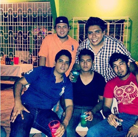 solo vivo para una cosa las fiestas