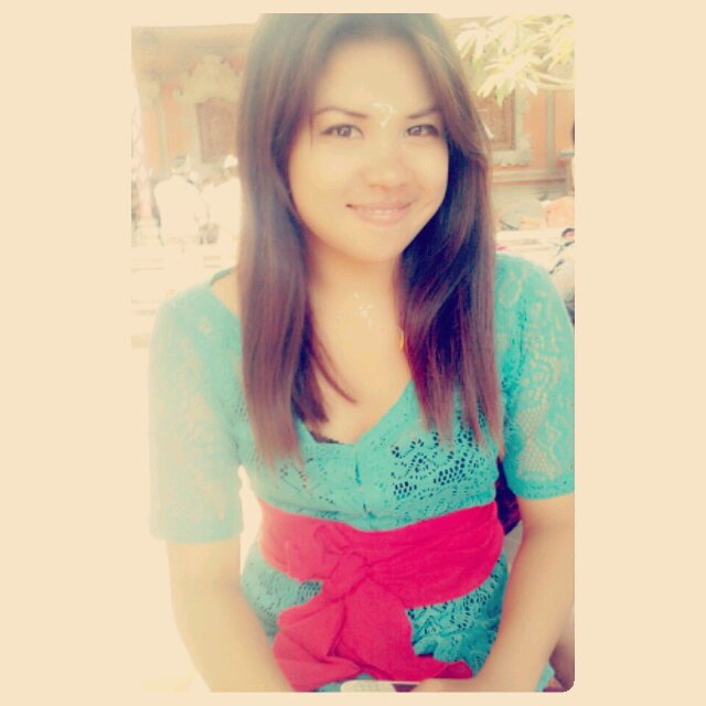 Liiyuliaa's profile picture. I studied at the Bali state polytehnic | Line, wechat, kakao talk, instagram, path : yuli made
