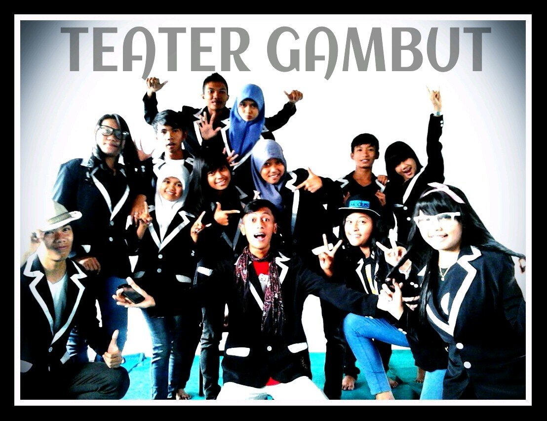 Sebuah komunitas TEATER tempat anak-anak memiliki hobi dalam bidang kesenian.. Khususnya Teater.. Teater Gambut terbentuk tanggal 14 Agustus 2012 :)
