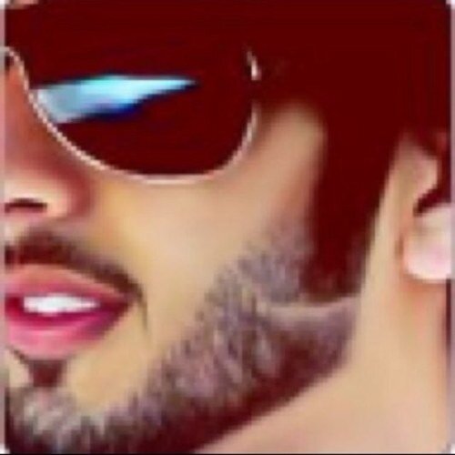 كاتِب ؛ أكتُب لِـ أبتسِم ،