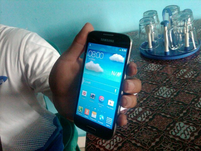 pekerja keras/batam/jual belli handphone/ my birthday 2 february 1978