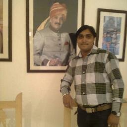 I m just a simple boy little more than ordinary I m ambitious & I follow my heart, believe in the god... I lv my family & close ones 9351098306