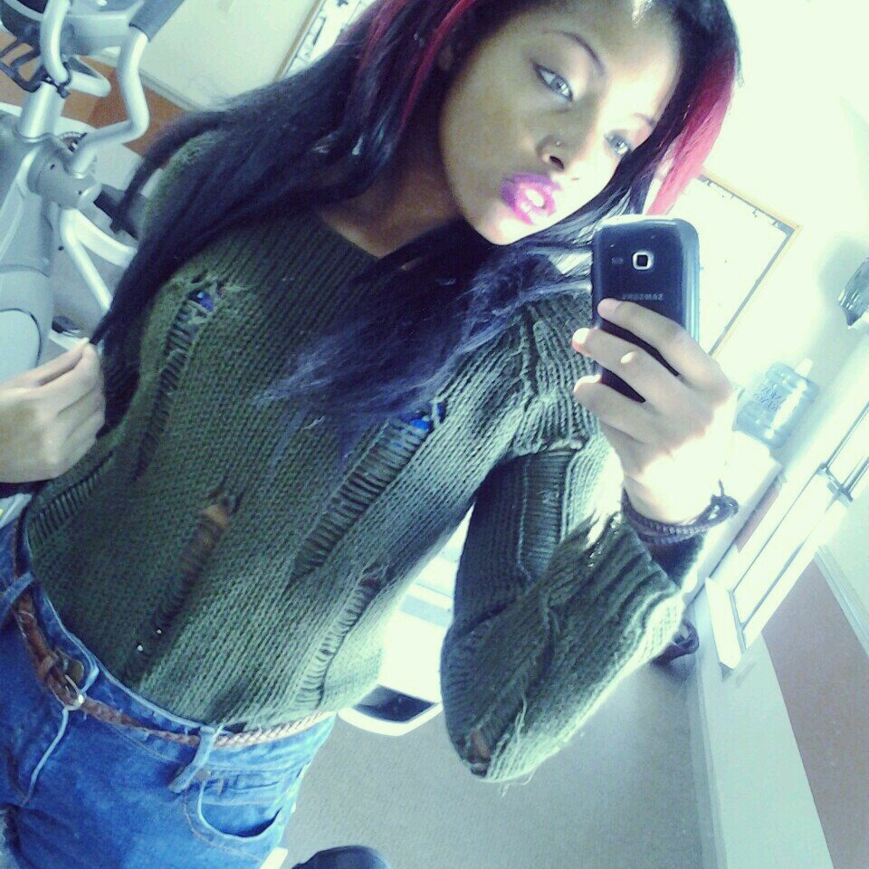 follow me on insta @sinsweetest kik me #sinsweetest