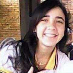 E eu não paro de questionar as voltas que a vida me dá, e como tudo mudou de uns tempos pra cá.