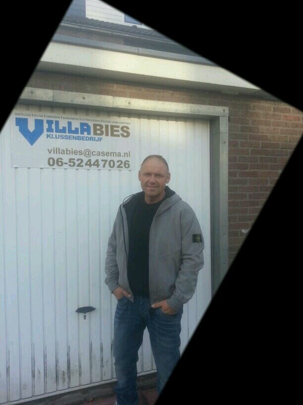 ZZPer en trotse eigenaar van Villabies Klussenbedrijf. Getrouwd en vader van twee kanjers Mick en Jim