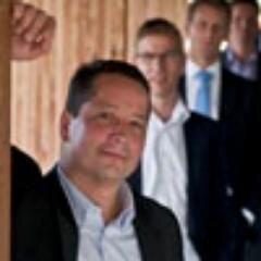 IMRA (InterimManagerRegisterAccountant);                  Doorgewinterde financiële experts met allen ruime ervaring als registeraccountant.