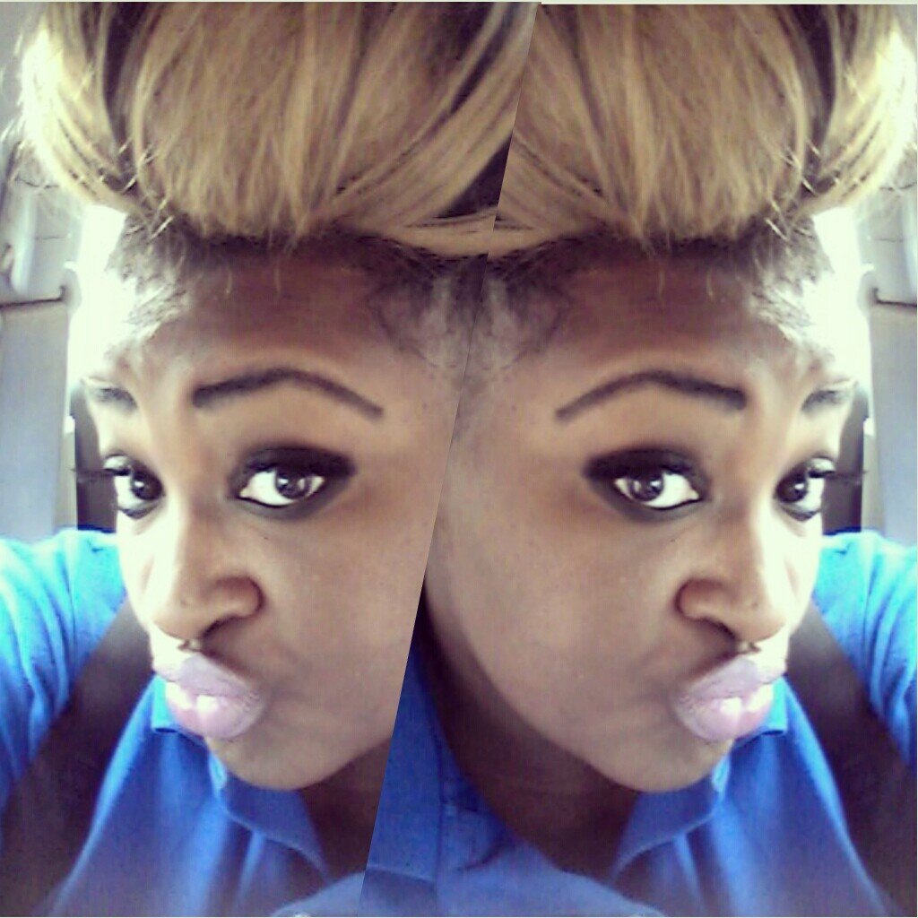 LIVIN IN MISERY IS NEVA AN OPTION LOVIN MY LIFE, MY KID & MY PAPER