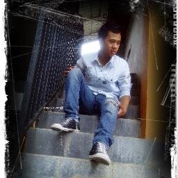 23 tahun,,Vers,,Kerja + Kuliah,,