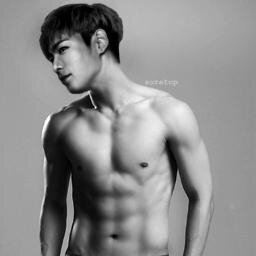 สวัสดีฮ้ะ ผมชื่อที.โอ.พี 최승현 ถึงหน้าผมจะโหด แต่ผมก็รักน้องๆนะฮ้ะ        ฟอลมาฟอลกลับหมดฮะ  {V.I.Pฝึกหัด} [กำลังหัดเป็นปู่นะฮ้ะผิดพลาดอะไรยังไงก็ขอโทษนะฮ้ะ] ^^