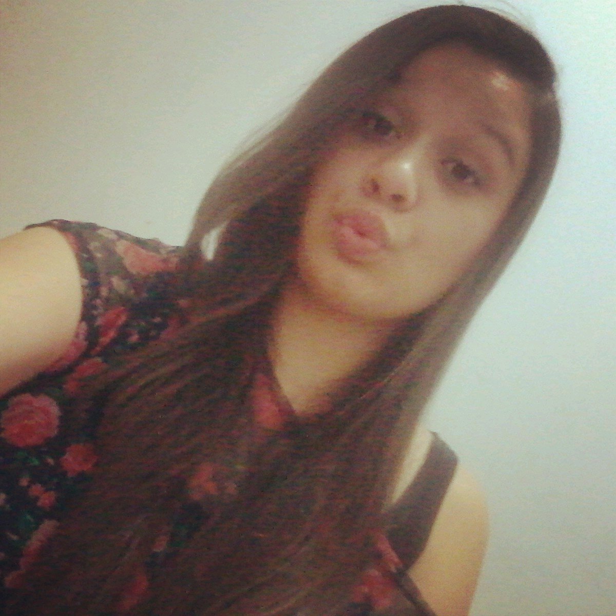 I'm in pieces, you complete me.