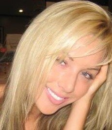 Female expert of casino games. Loves to play all kinds of casino games like Poker, Slots, Blackjack, Bingo, Roulette & more.
