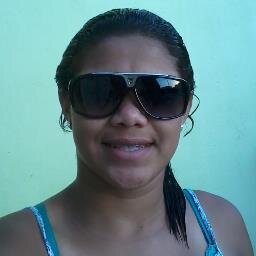 Feliz :)