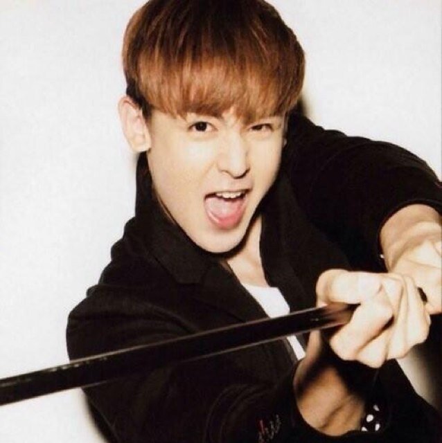 ฮอตเทส เมนพี่คุณ รักทุกคนในทูพีเอ็ม ทูพีเอ็มเท่ากับเจ็ดคนสิ =]