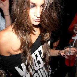 Partying & being pretty isnt that easy. 
#PrettyBitchesOnly #PrettyPartyPrincess #BaddstBitchez