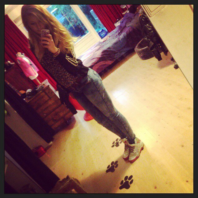 Schatjeee hou zo veel van je xxxxJJJ♥/hou van jou x' Zal er altijd voor je zijn wat er ook is'xx Guido/ Je bent mijn schatje en ik hou van jou ♥ xPIM