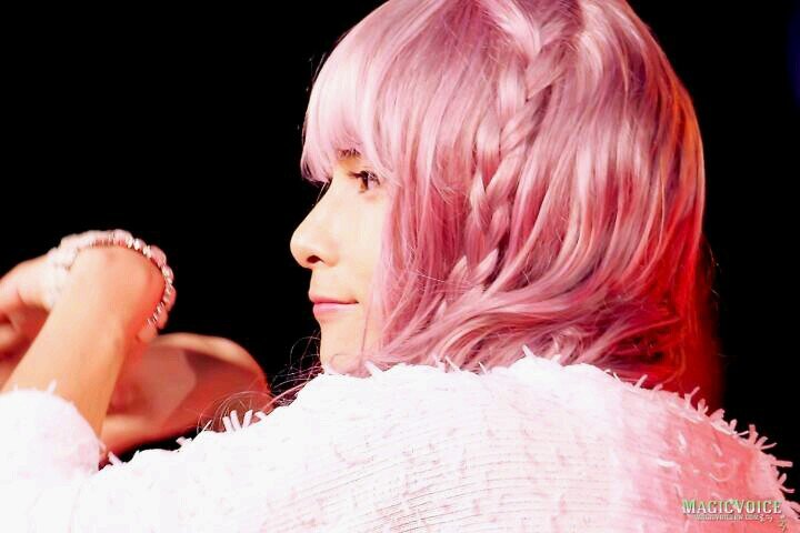 Kaka546248831's profile picture. ELF