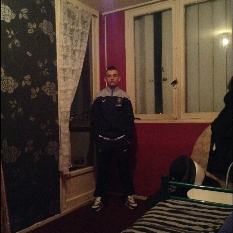 Mehdi B.
PSG ma gueule ✌️